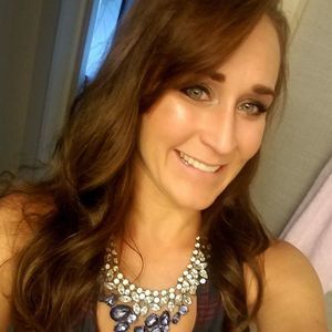 Meet your Posher, Denise